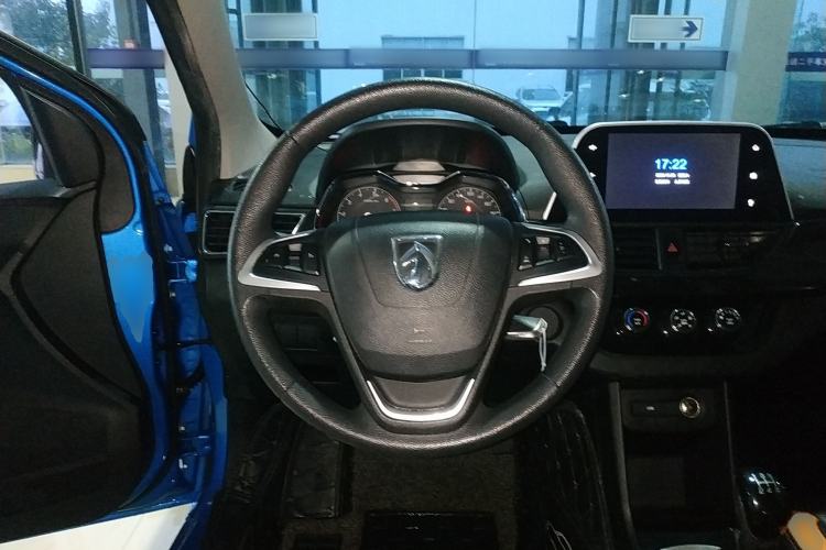 Used Baojun 310 2016 1.2L Manual Luxury Model