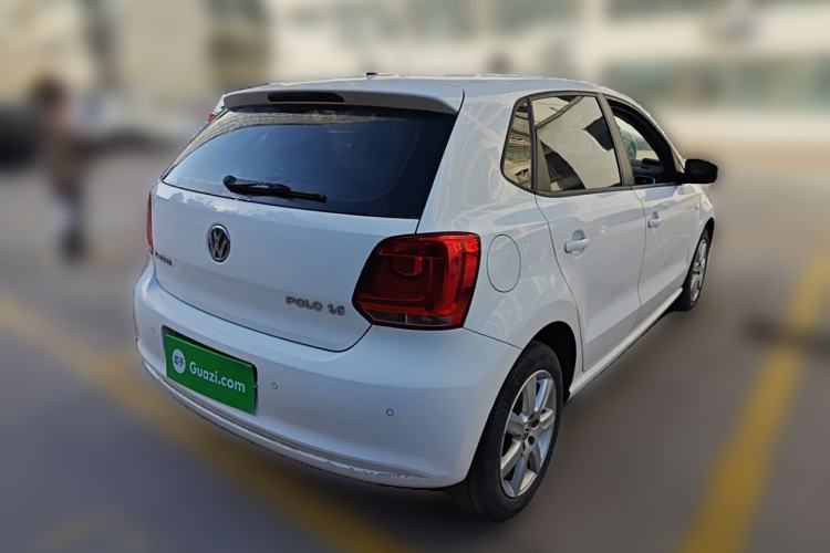 Used Volkswagen Polo 2013 1.6L Manual Comfort Edition
