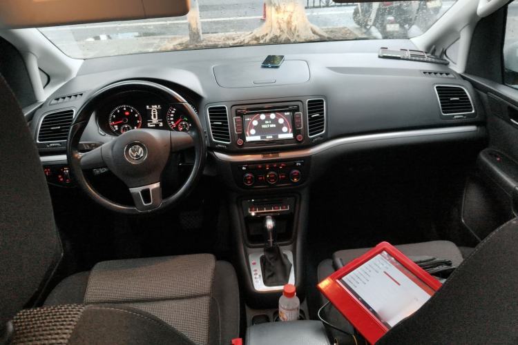 Used Volkswagen Sharan 2014 2.0 TSI Standard Model
