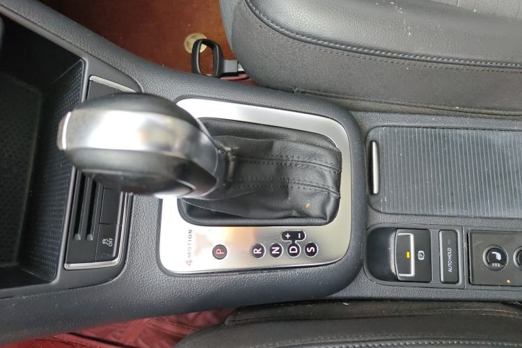 Used Volkswagen Tiguan 2015 1.8TSI Automatic All-Wheel Drive Style Vision Edition
