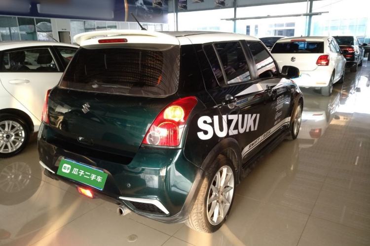 Used Suzuki Swift 2016 1.5L Automatic Fashionable Coolplay Edition
