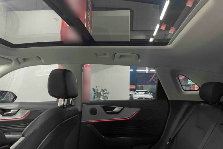 Used Hongqi HS5 2025 2.0T Two-Wheel Drive Flagship Pro Edition