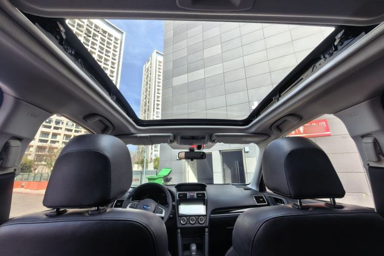 Used Subaru Forester 2016 2.5i Prestige Navigation Edition
