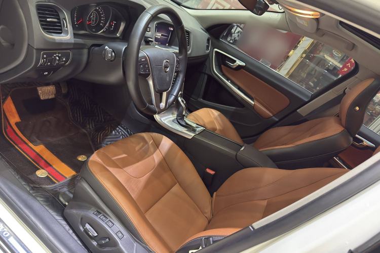 Used Volvo S60 2019 S60L Facelift T5 Intelligent Advanced Edition
