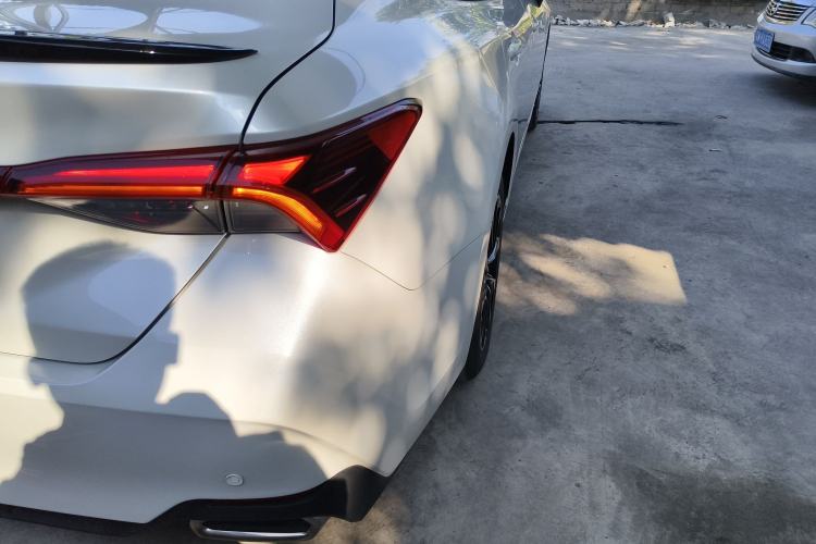 Used Toyota Avalon 2023 2.0L Premium Edition
