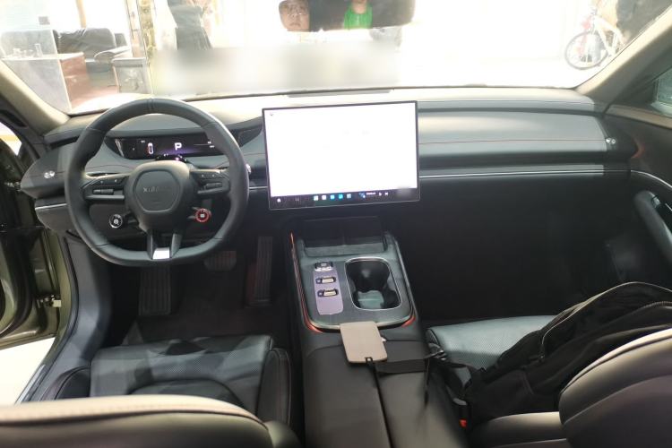 Used  SU7 2024 Rear-Drive Long-Range Intelligent Driving Version
