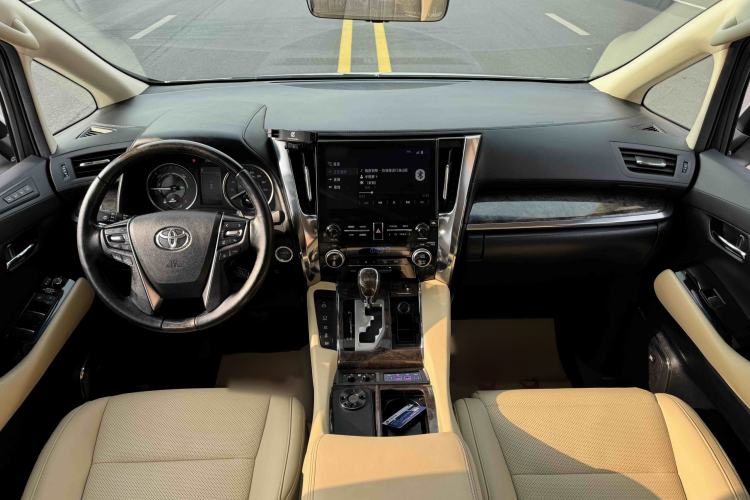 Used Toyota Alphard 2021 Dual-Engine 2.5L Prestige Edition

