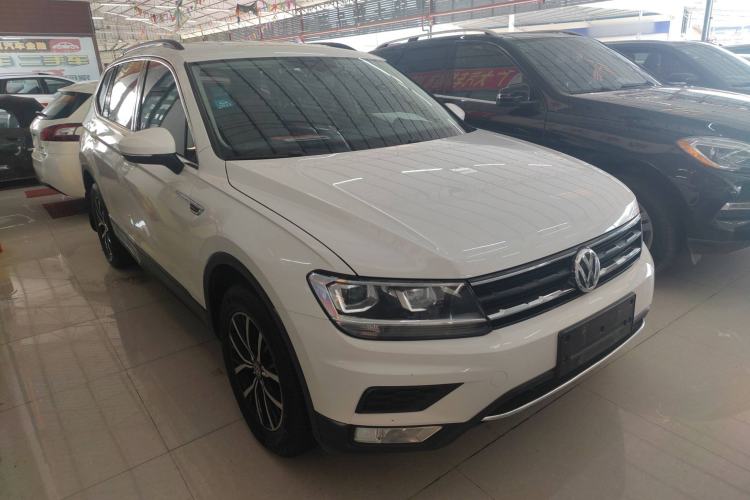 Used Volkswagen Tiguan L 2017 330TSI Automatic Two-Wheel Drive Luxury Edition
