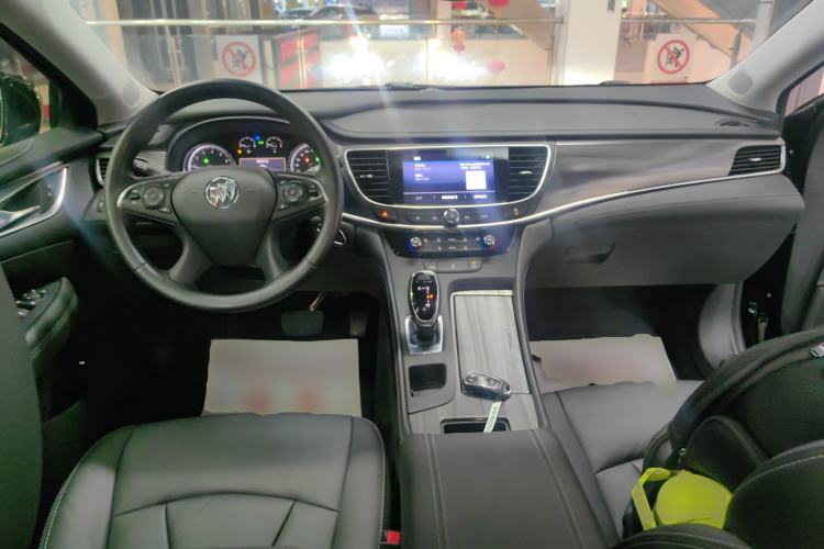 Used Buick LaCrosse 2022 652T Luxury Version
