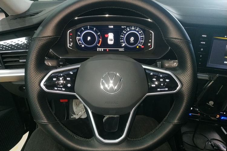 Used Volkswagen Passat 2024 380TSI Starry Dragon Edition
