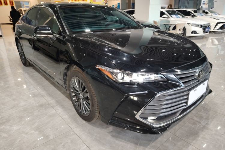 Used Toyota Avalon 2019 2.5L Touring Premium Version China VI Standard
