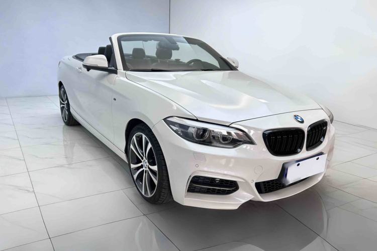 Used BMW 2 Series (Import) 2019 225i Convertible Coupe Sports Design Package