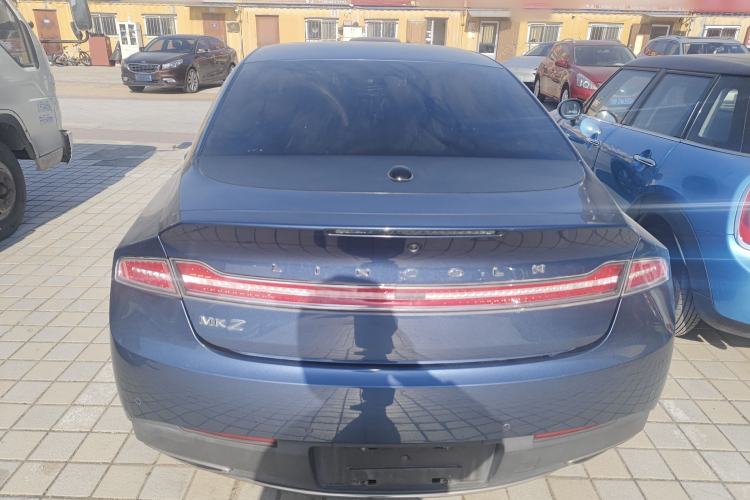 Used Lincoln MKZ 2018 2.0T Premium Edition
