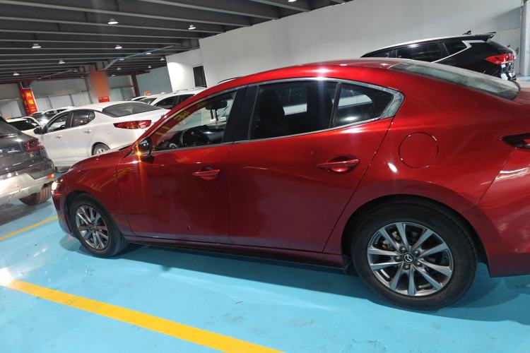 Used Mazda Mazda 3 Axela 2020 1.5L Automatic ZhiMei Edition
