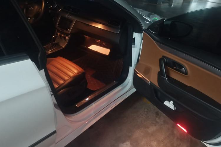 Used Volkswagen FAW-Volkswagen CC 2015 1.8TSI Luxury Model
