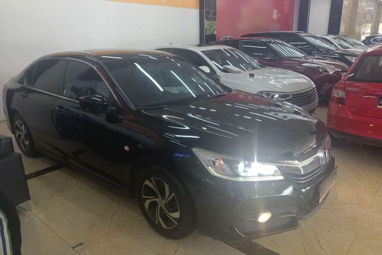 Used Honda Accord 2016 2.0L Comfort Edition
