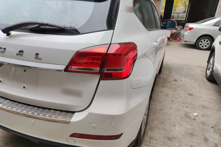 Used Haval H2 2014 1.5T Manual Two-Wheel Drive Elite Edition
