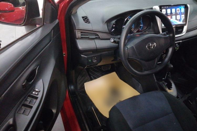 Used Toyota YARiS L 2016 Revised 1.5E CVT Charming Edition
