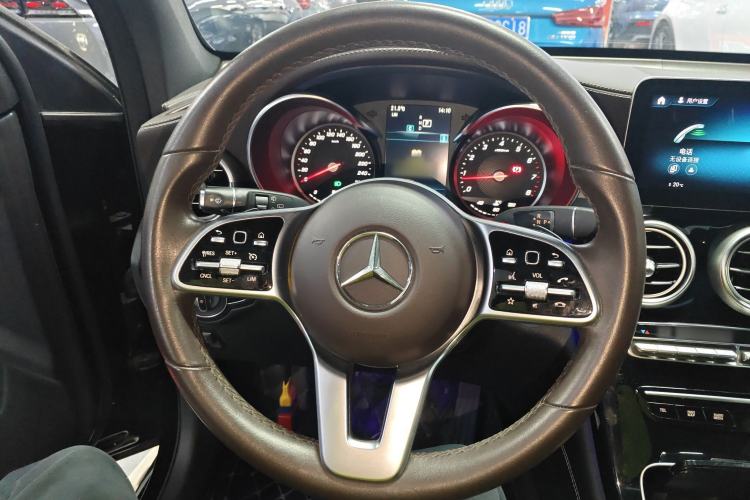 Used Mercedes-Benz GLC 2020 GLC 260 L 4MATIC Dynamic Model
