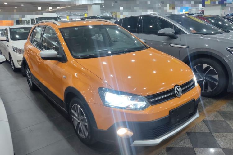 Used Volkswagen Polo 2012 1.6L Cross Polo Automatic Transmission
