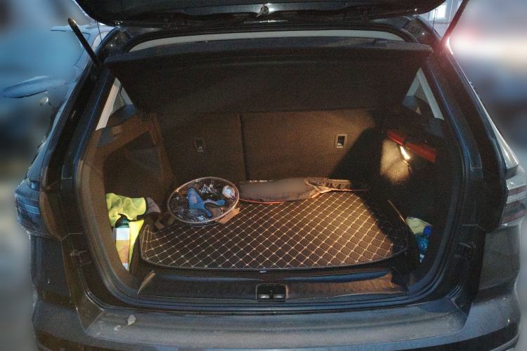 Used Volkswagen Tharu 2023 300TSI Two-Wheel-Drive Moonlight Edition
