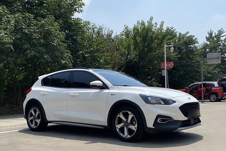 Used Ford Focus Active 2020 EcoBoost 180 Automatic Trendy Model
