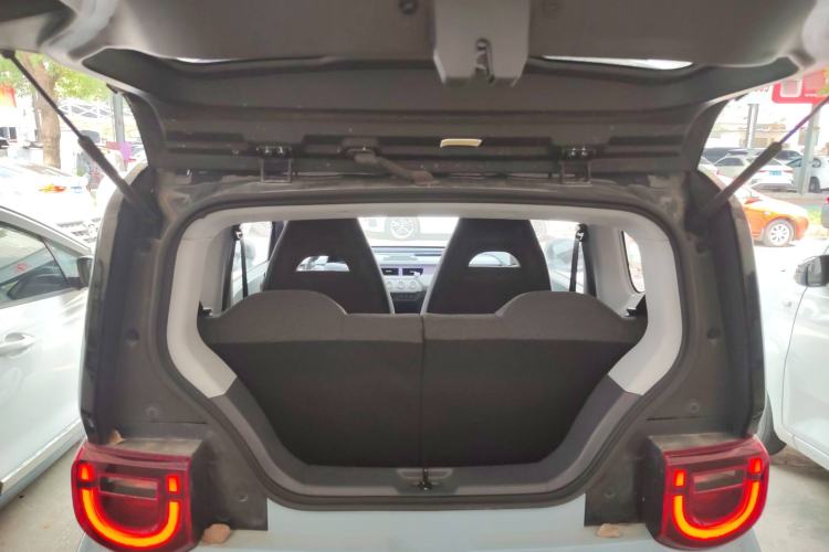 Used Chery QQ Ice Cream 2022 170km Sundae Phosphate Lithium-Ion
