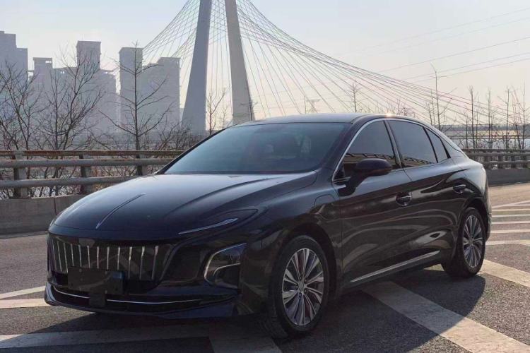 Used Hongqi E-QM5 2024 450km Range Commuter Version
