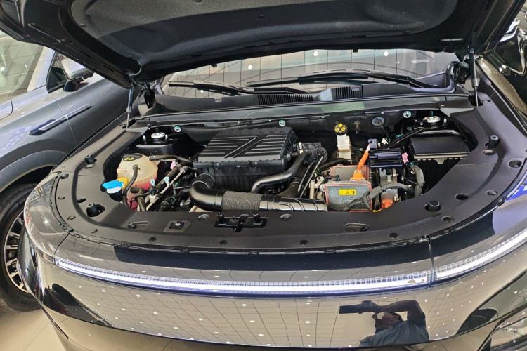 Used  Shanhai L7 2024 1.5T 120 km ULTRA 5-seater
