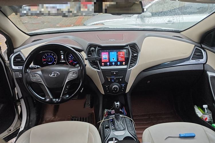 Used Hyundai Santa Fe 2013 2.4L Automatic 2WD Comfort Edition
