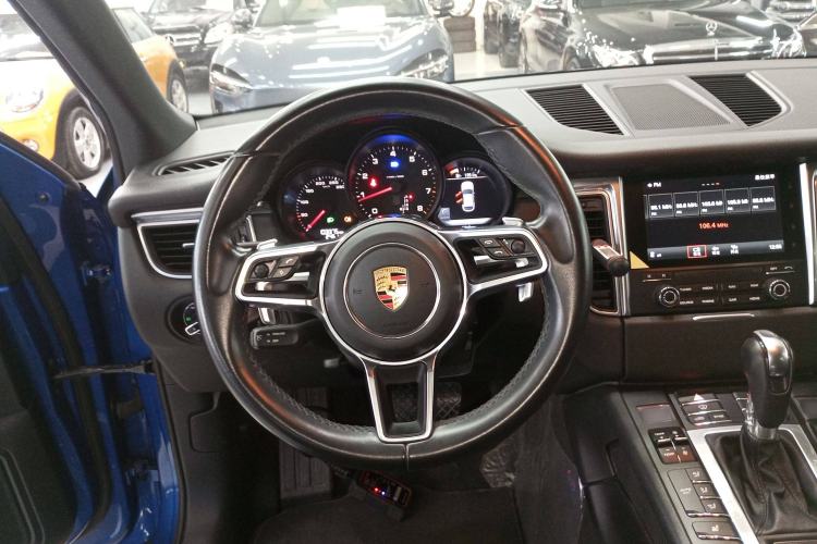 Used Porsche Macan 2017 Macan 2.0T
