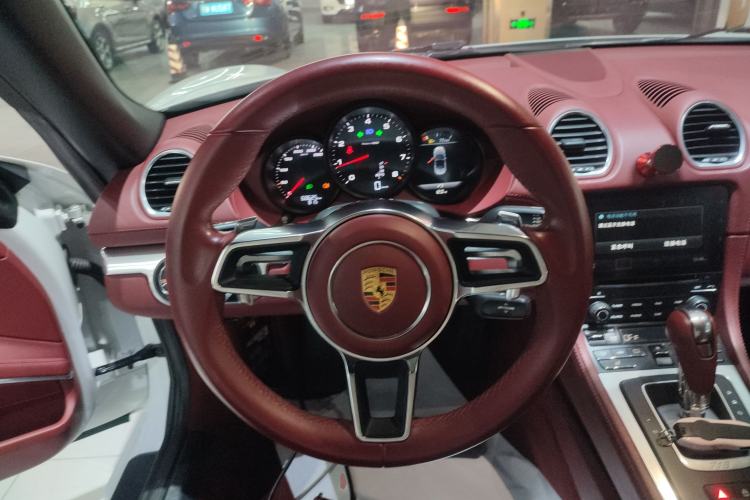 Used Porsche 718 2018 Boxster 2.0T
