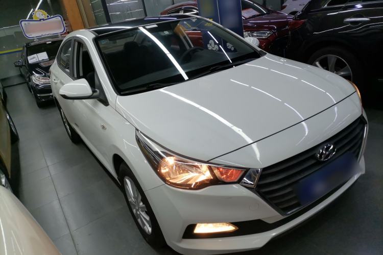 Used Hyundai Verna 2016 1.4L Automatic Cool Edition GLS