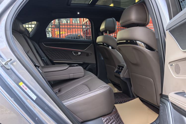 Used BYD Han 2023 DM-i Champion Edition 121KM Prestige Model