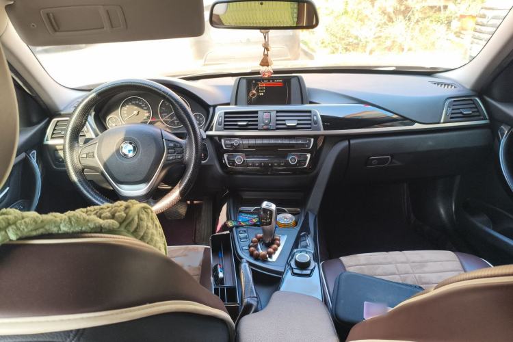 TDK.VehicleDetails.img