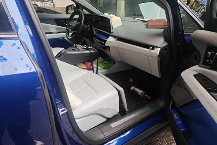 Used Cadillac OPTIQ 2024 Standard Range Version
