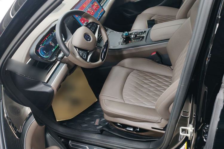 Used BYD Han 2022 EV Genesis Edition 715 km Front-Wheel-Drive Flagship Model
