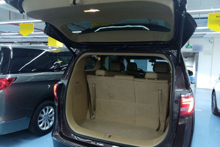 Used Buick GL8 2017 ES 28T Luxury Model China V Standard
