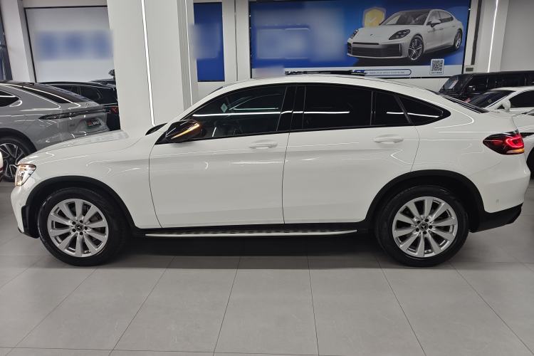 Used Mercedes-Benz GLC Coupe 2020 GLC 260 4MATIC Coupe SUV
