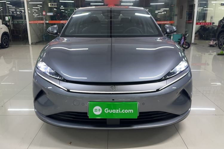 Used BYD Qin L 
