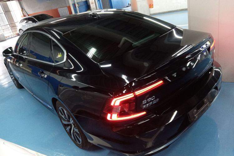 Used Volvo S90 2021 B5 Zhiyuan Luxury Edition
