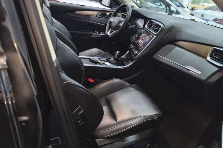 Used Lynk & Co 01 2019 2.0T Two-Wheel-Drive Pro Version China VI Standard