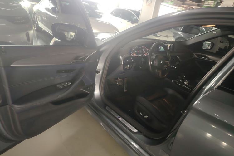 Used BMW 5 Series 2020 525i M Sport Package
