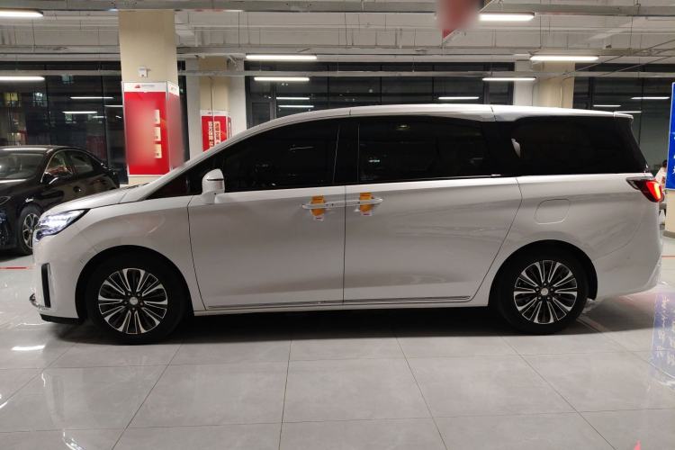 Used Buick GL8 2023 ES Lu Zun Luxury Model
