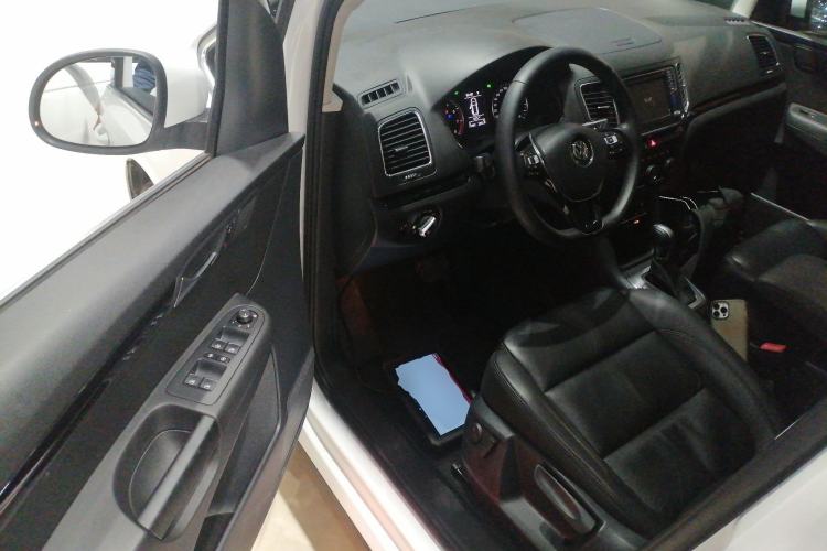 Used Volkswagen Sharan 2016 380TSI Luxury 7-Seater
