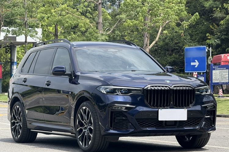 Used BMW X7 2020 xDrive40i Executive M Sport Package
