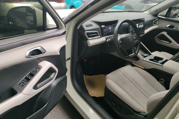 Used BYD Yuan UP 2025 Intelligent Driving Version 401 km Leading Edition