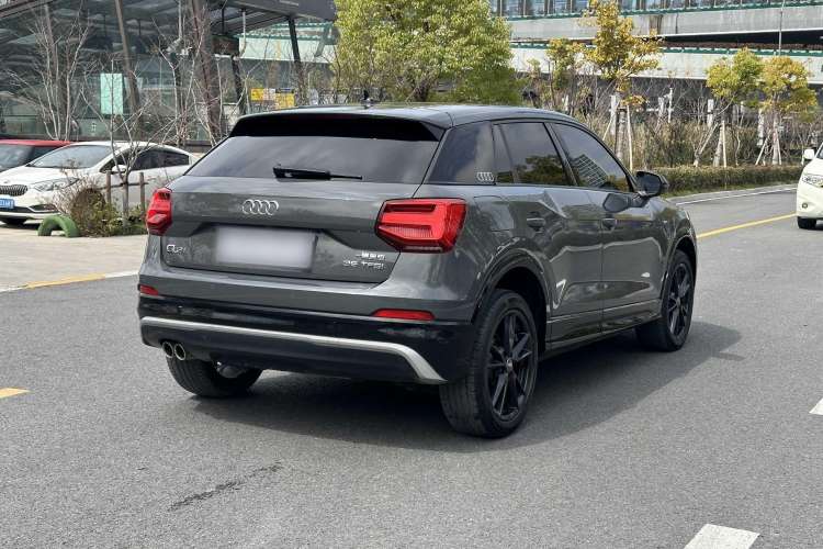 Used Audi Q2L 2021 35 TFSI Progressive Dynamic Edition

