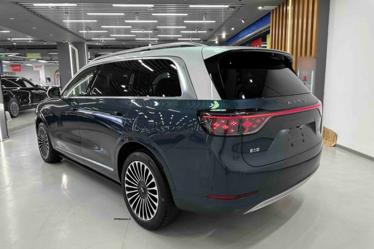 Used Hima AITO M9 2024 Range-Extended Ultra Version 52 kWh 5-Seater Model
