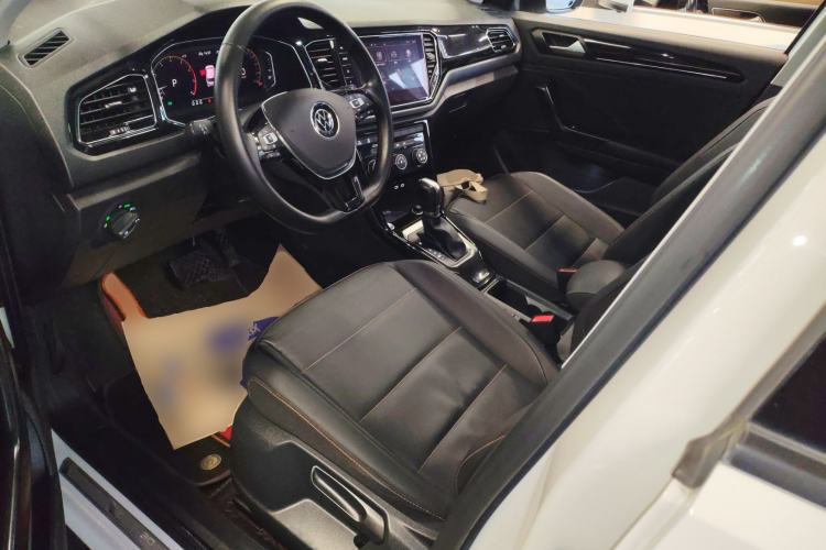 Used Volkswagen T-ROC 2021 280TSI DSG Two-Wheel Drive Comfort Connect 30th Anniversary Edition